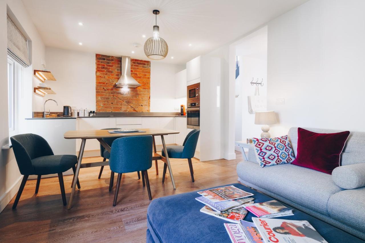South Street Apartments Чичестер Экстерьер фото