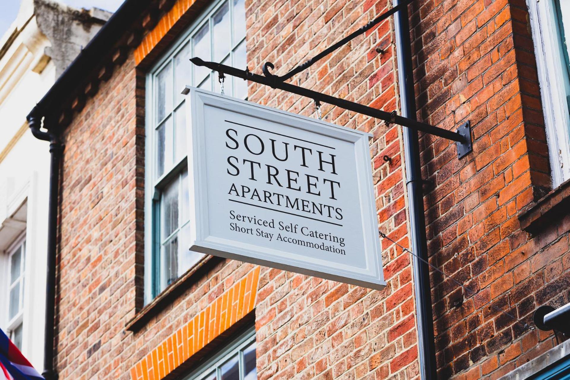 South Street Apartments Чичестер Экстерьер фото